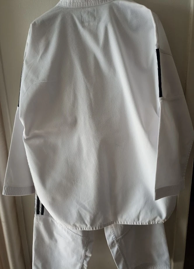 Dobok / Kimono Taekwondo ADIDAS WTF - Novo 180cm (Tamanho 4) – photo 10